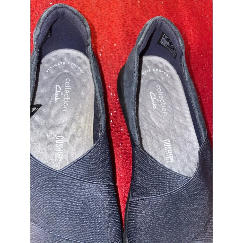 CLARKS Loafers Ultimate Comfort Slip-on Navy blue Shoes Wmns Sz 7M